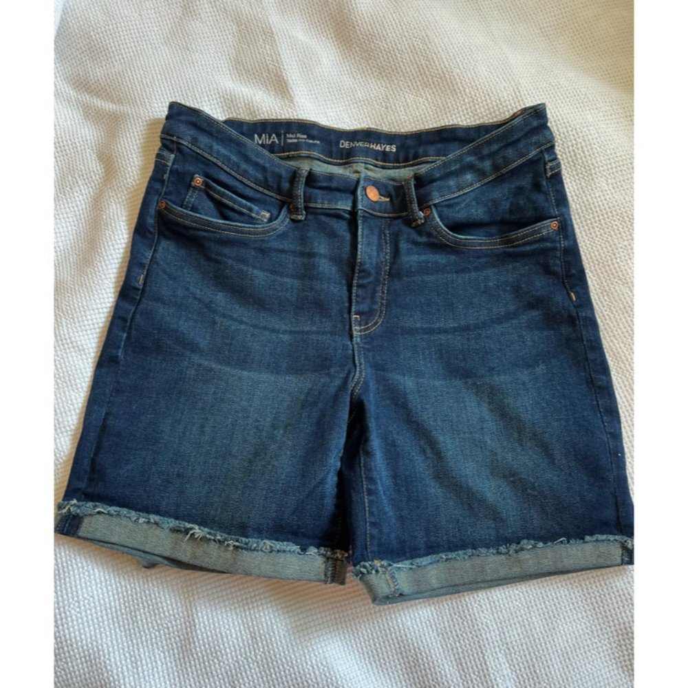 Denver Hayes Size 12 Ladies Blue Jean Shorts